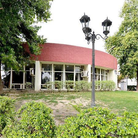 Karna Lake Tourist Resort Karnāl Extérieur photo