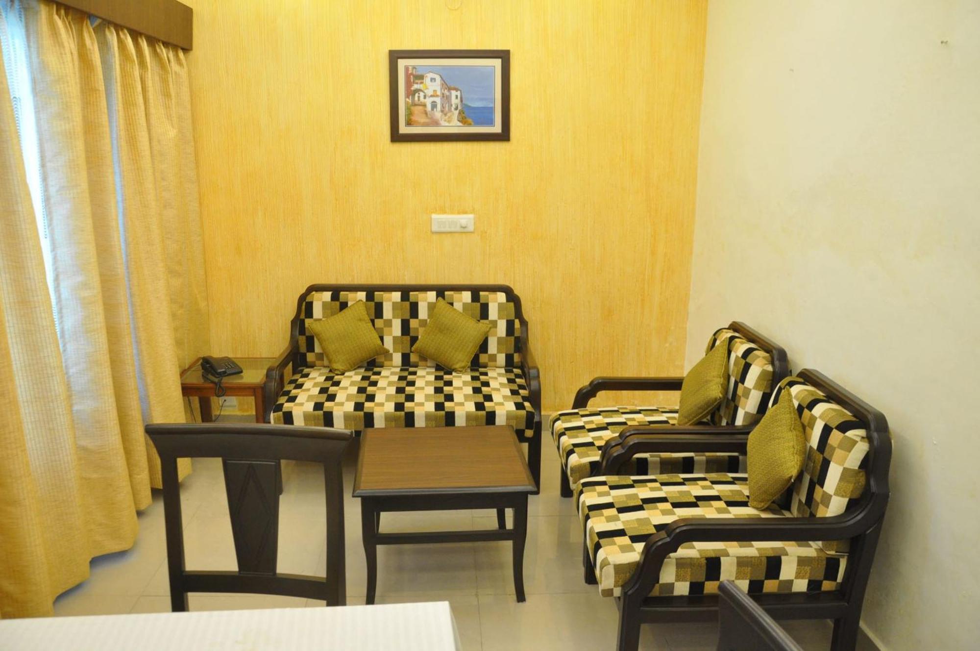 Karna Lake Tourist Resort Karnāl Extérieur photo